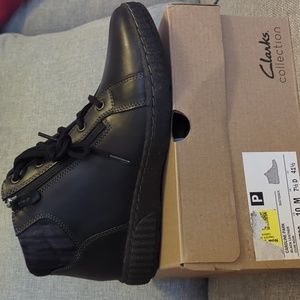 NWT Clarks boots, black, women's size 10